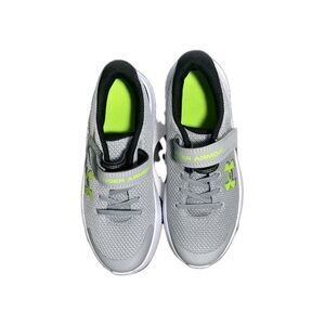 BOY`S UNDER ARMOUR UA BPS SURGE 4 AC SNEAKERS SIZE 4Y  #3027104-012 Gray